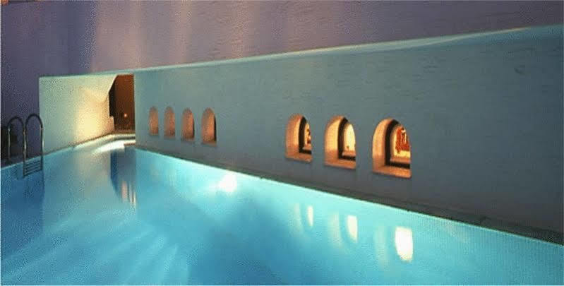 Antirides Hotel 나오우사 외부 사진